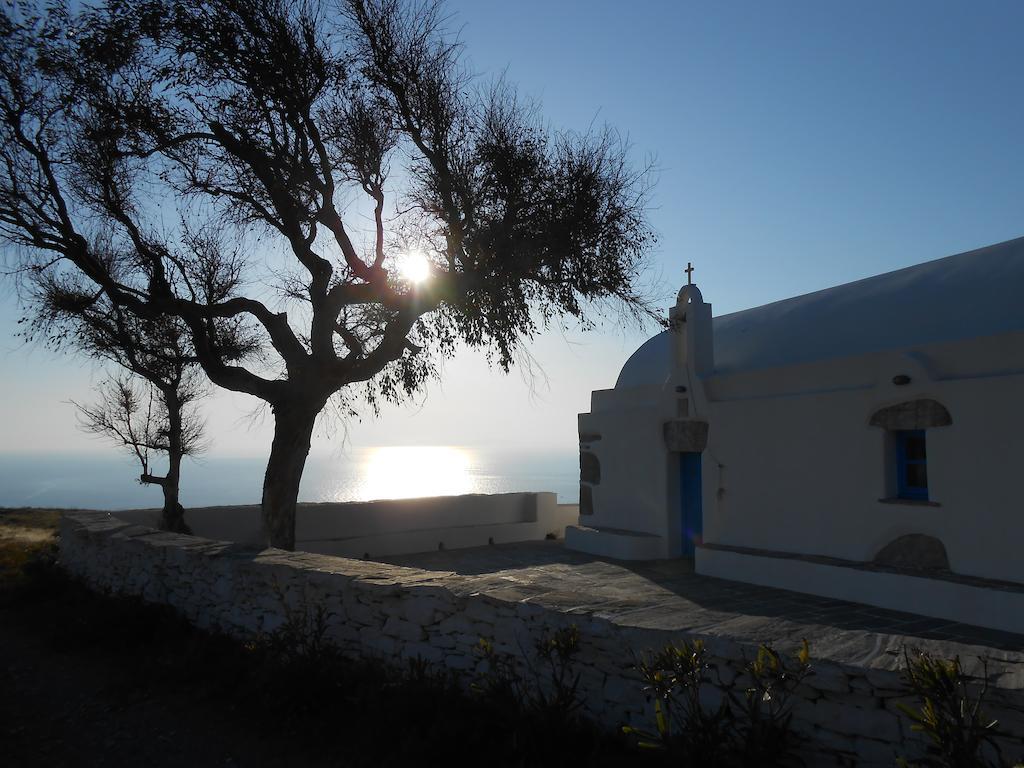 Evgenia Rooms And Apartments Folegandros Town Exterior foto