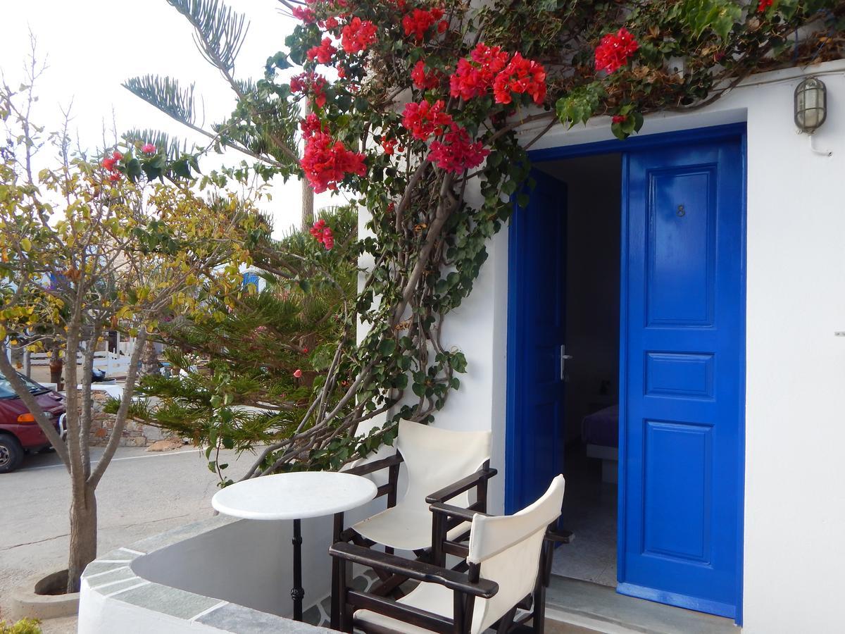 Evgenia Rooms And Apartments Folegandros Town Exterior foto